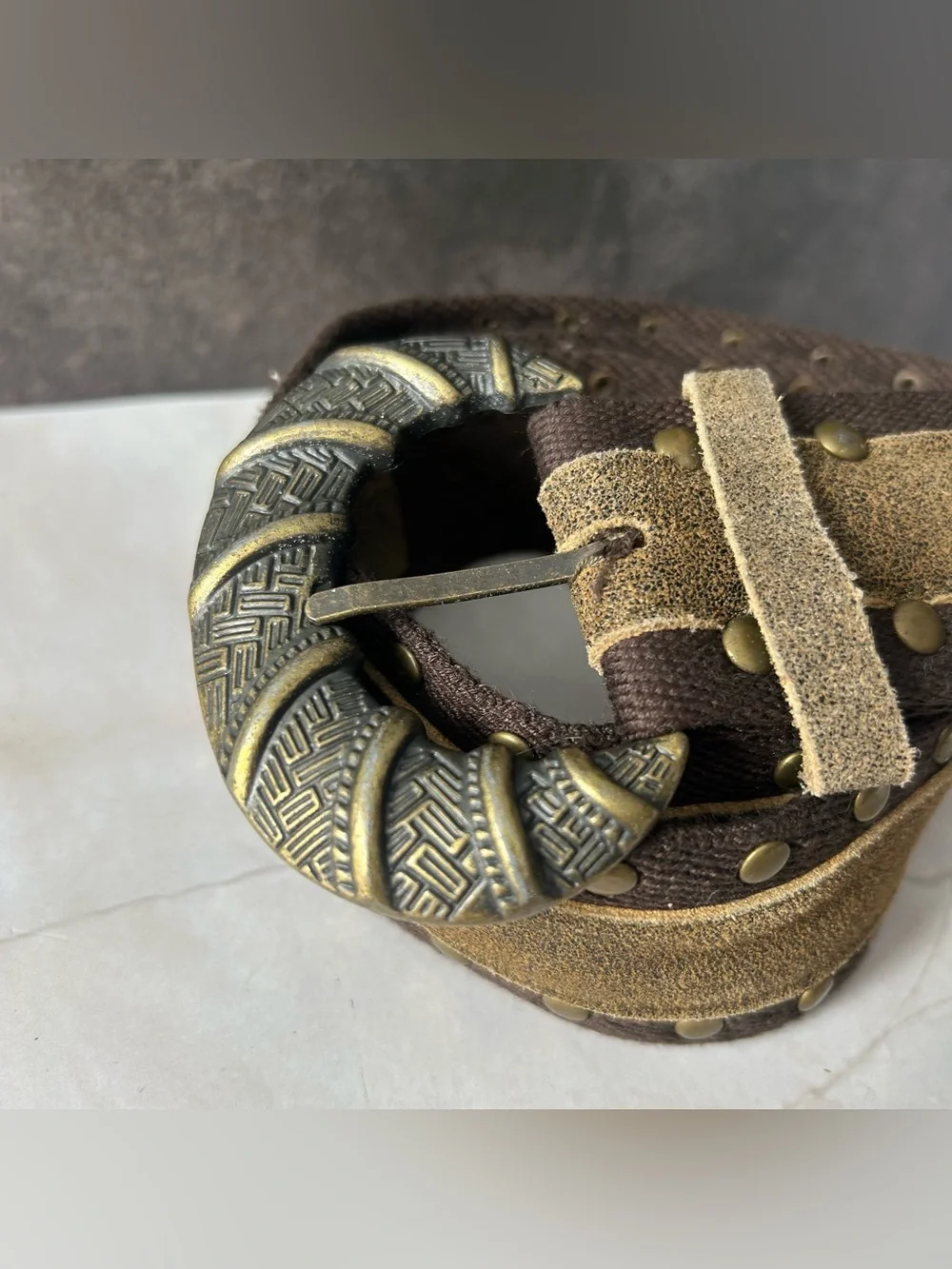 Vintage Brown Suede-Trim Belt with Antique Tone Brass Buckle and Accents
